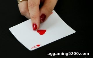 德州扑克致胜秘籍：ag电子娱乐平台上的智慧对决